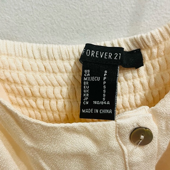 Ivory buttoned high-slit maxi dress - Picture 3 of 8